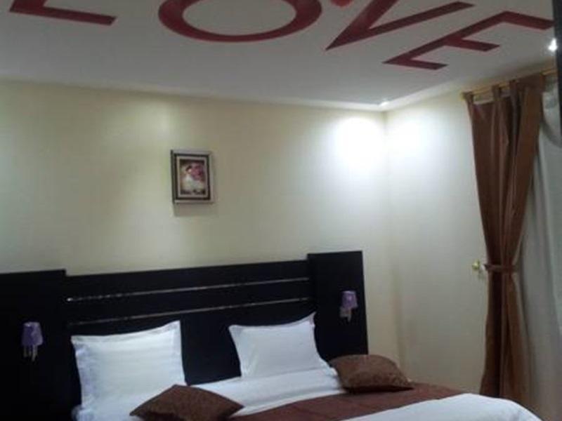 Talin Star Suites Rijád Kültér fotó