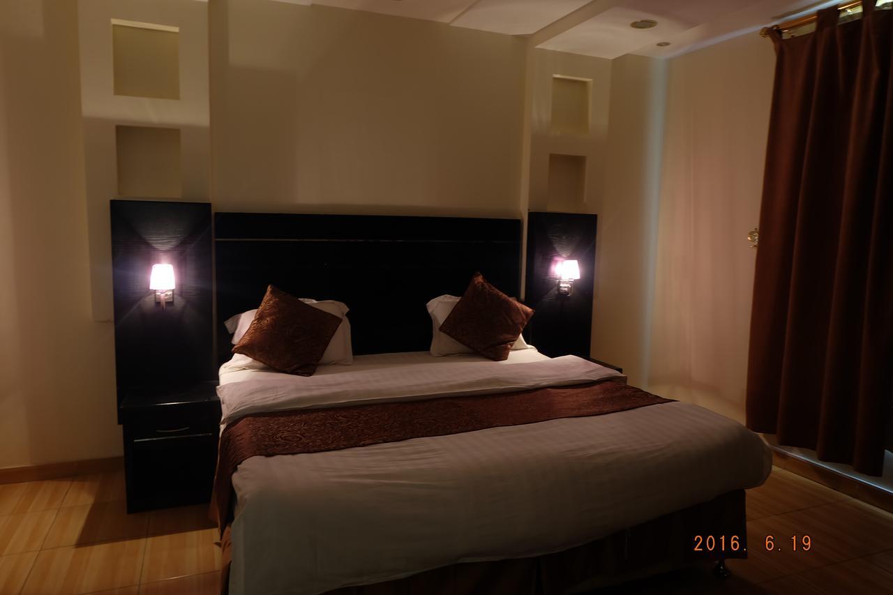 Talin Star Suites Rijád Kültér fotó